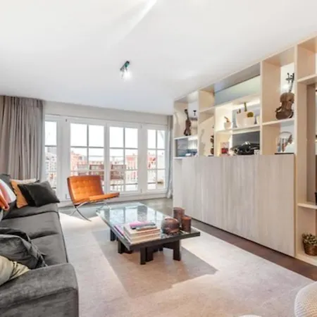 Stunning Luxury Duplex In The Heart Of Knokke Ref J00705 Appartement Knokke-Heist