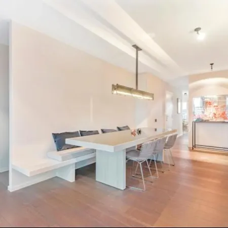 Stunning Luxury Duplex In The Heart Of Knokke Ref J00705 Appartement Knokke-Heist